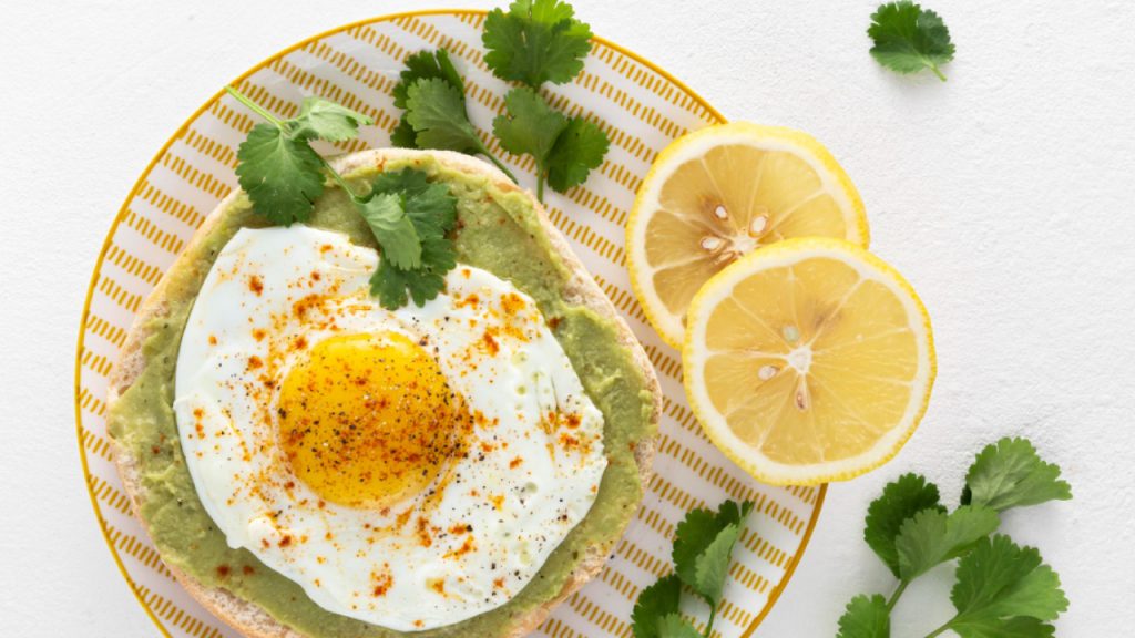 Spinach and Egg White Scramble with whole-grain toast – a heart-healthy breakfast.